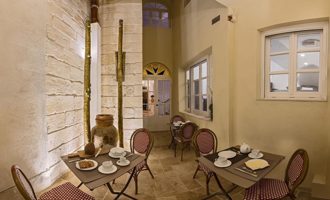 센글리아 The Snop House B&B 외부 사진